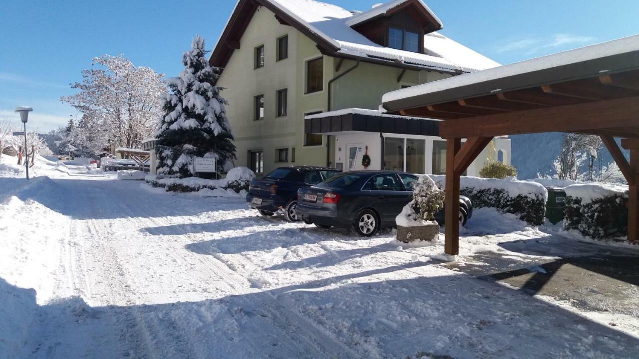 Gaestehaus Tarmann Annenheim Exterior photo